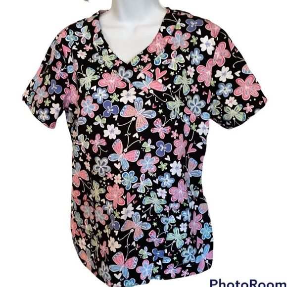 Pretty Scrub Top by Zoe + Chloe, Medium - Picture 1 of 4